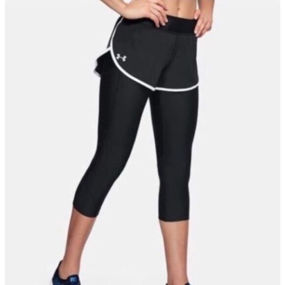 Under Armour Black Women’s Running Shorts w Built-in Leggings - Size Med - Picture 1 of 12